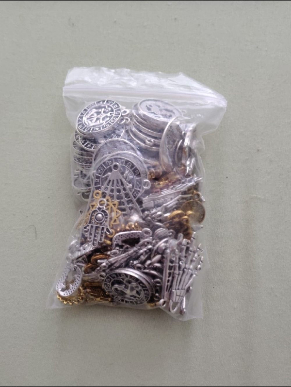 Mixed Metal Jewelry Charms Pack - Silver & Gold